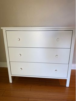 Dresser 3 Drawer