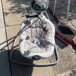 Baby swing