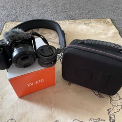 Sony ZV-E10 Camera W/ Sony 35mm f/1.8 OSS Lens + 16-50mm f/3.5-5.6 OSS Lens + Accessories 