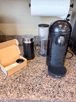 Nespresso maker vertuoPlus & accessories