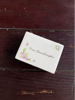 Ardleigh Elliott Dear Grand daughter Porcelain Trinket Music Box