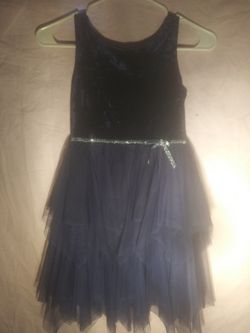 Little girl's dress blue size 7/8 Christmas 
