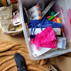 Totes Of A Little Bit Of Everything 