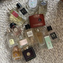 Perfumes Collection 