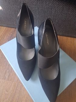 CALVIN KLEIN HEELS SIZE 7/7.5