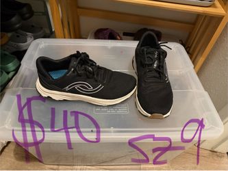 RyKa Devolution X Max women’s shoes size 9