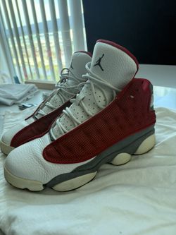 Jordan 13 Retro Flintstones