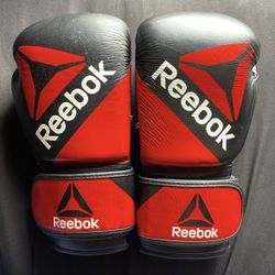 Reebok Boxing Gloves 