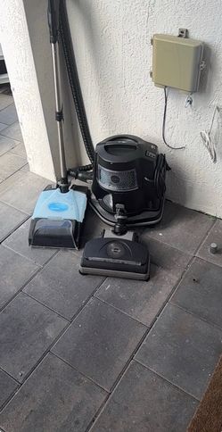 Rainbow vacuum