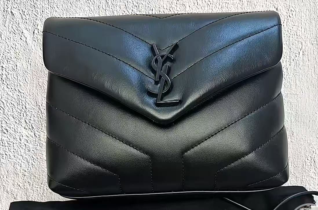 Solid color leather shoulder crossbody handbag women's black