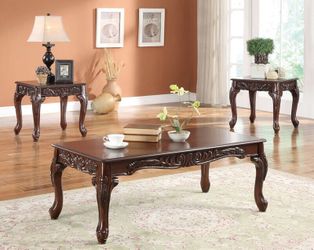💛 Traditional 3pc Coffee table set @JORDAN HOME FURNITURE 💛 Take them home w/just $39 down ask me how 🙋🏻‍♀️