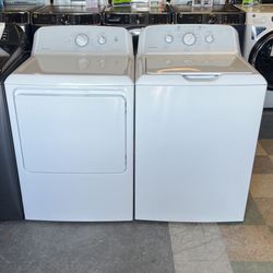 Hotpoint Top Load Washer With Agitator And Gas Dryer Set 