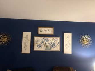 Floral Wall Art and Decor Set