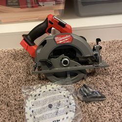 New M18 FUEL 7-1/4” Circular Saw (Tool Only Solo Herramienta)