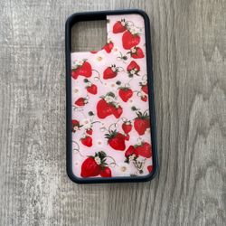 Original-Wildflower Cases - Strawberry Fields Case with Apple iPhone 14  