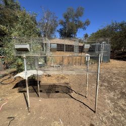 Cages For Birds, Rabbits, Etc. / Jaulas Para Pajaros, Conejos, Etc.