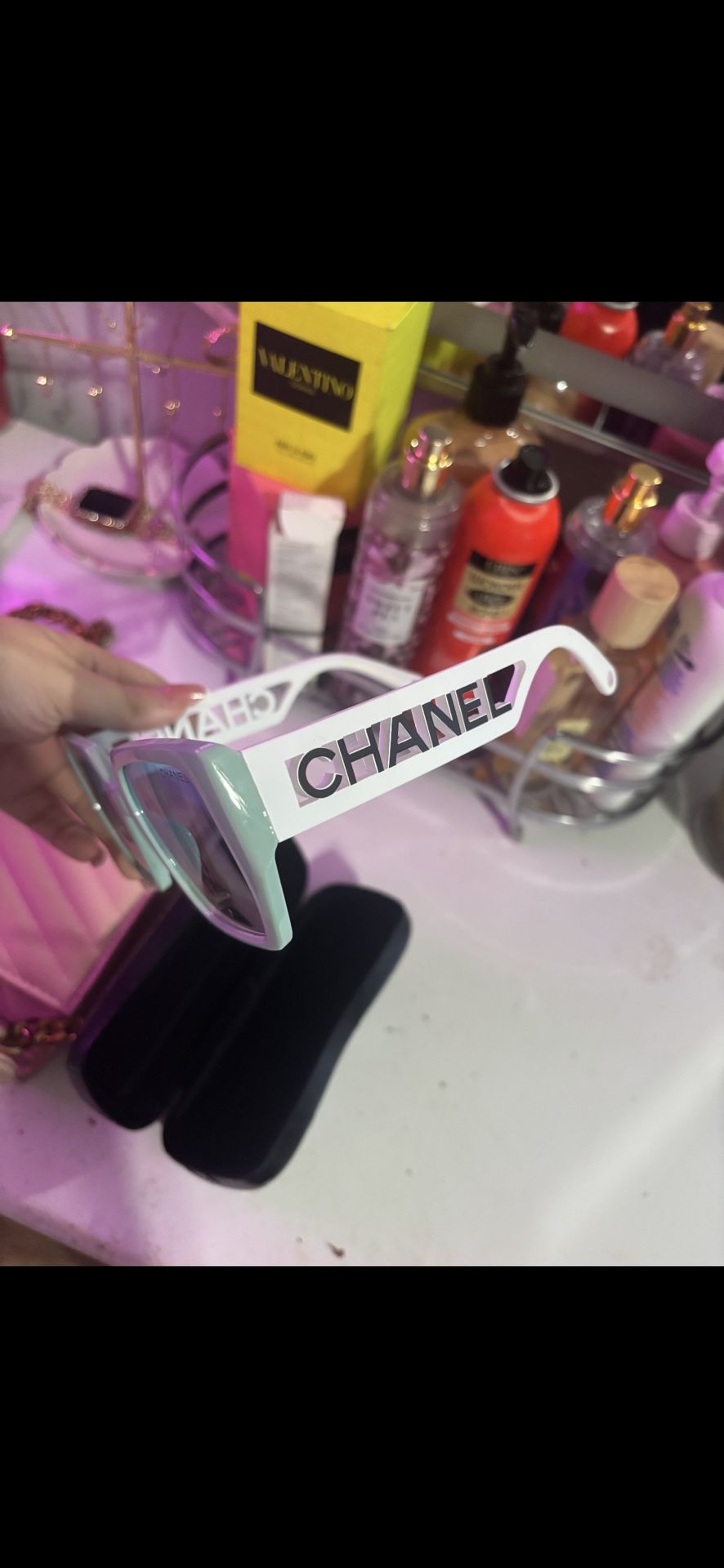 Sunglasses 