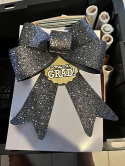 Graduation party items/crafting