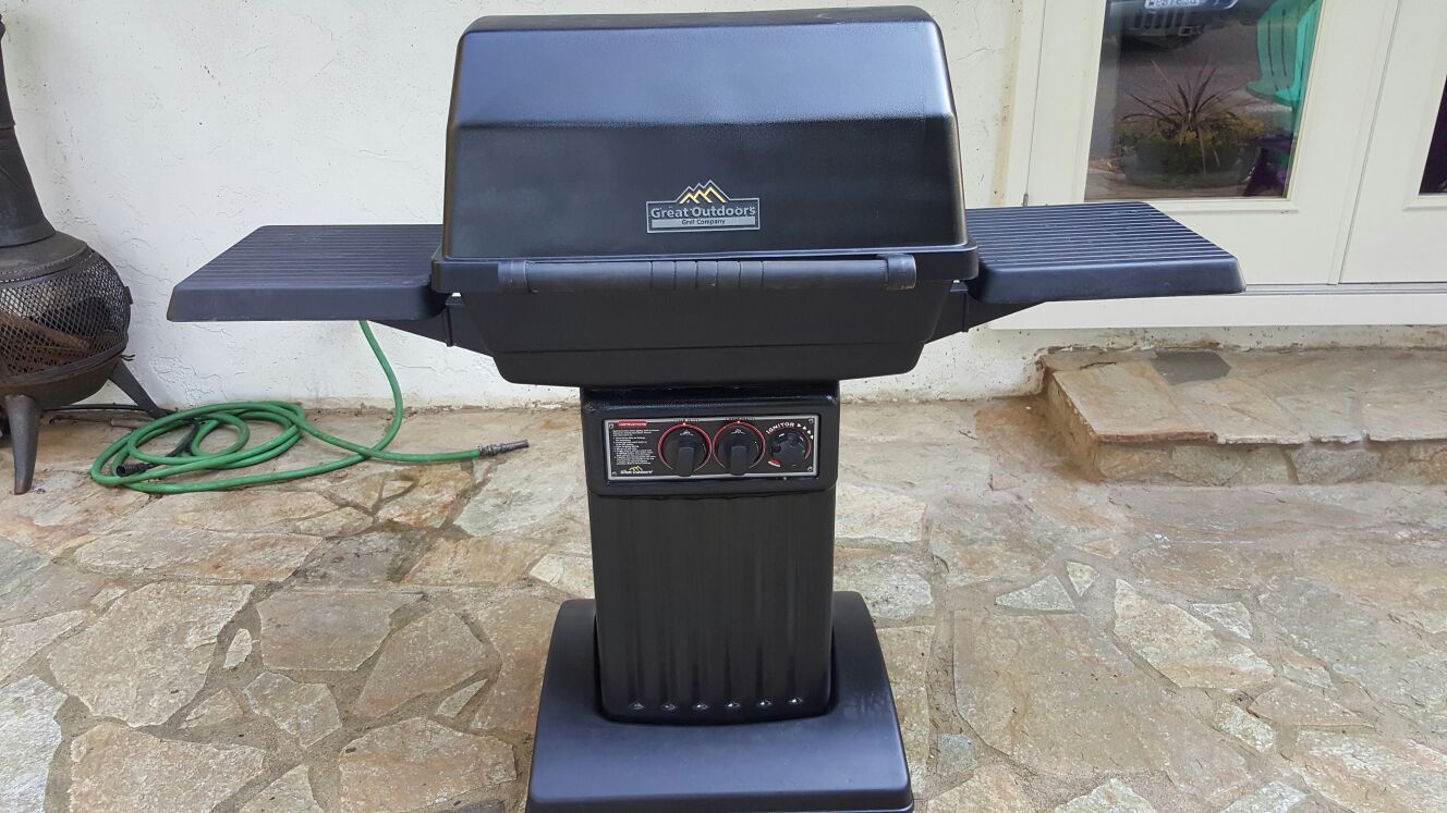 Refurbished Great Outdoors BBQ GrillQuality Cast Aluminum for Sale in