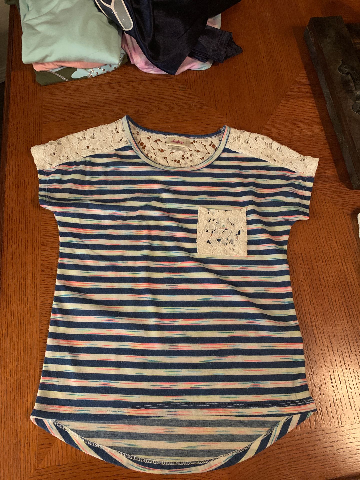 Daytrip girls (7-14) size M 10/12 like new