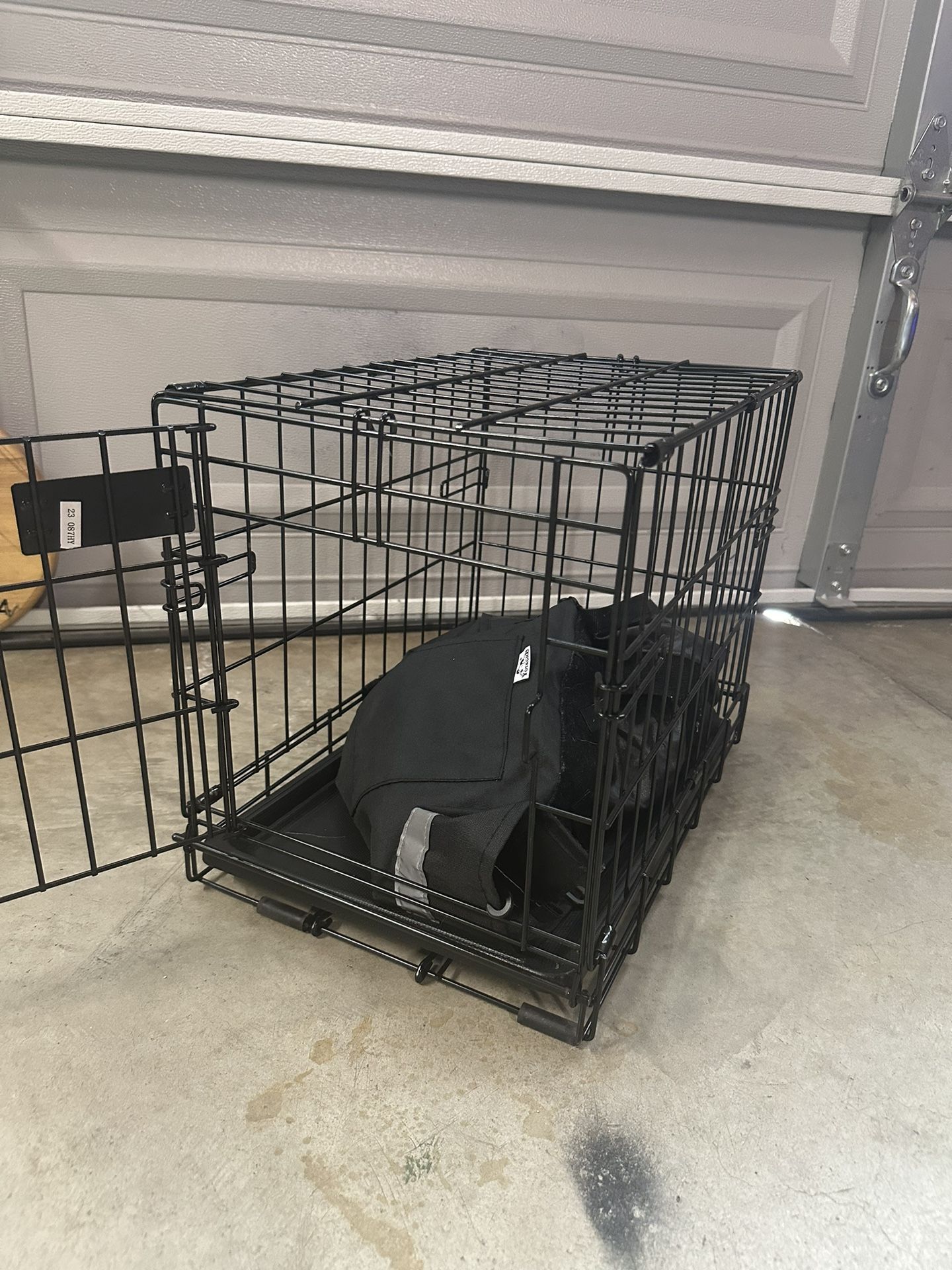 Small Animal Crate, Cover Included