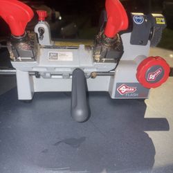 Key Machine