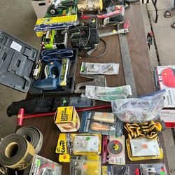 Yard Sale Sunday 4017 W Lawrence Ln Phx Az 85051