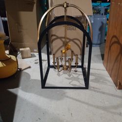  Chandelier 