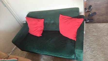 Green velvet compact sofa