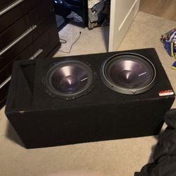 2 12 Inch Rockford Fosgate Subwoofers With Amplifier 