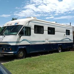 1995 Holiday Rambler , blue And White In Color 