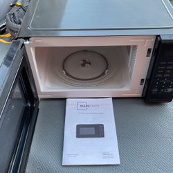 Microwave Oven