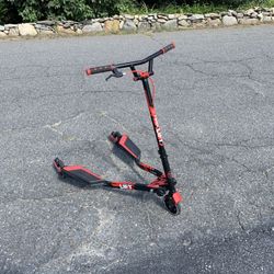 Y Flicker Lift Scooter