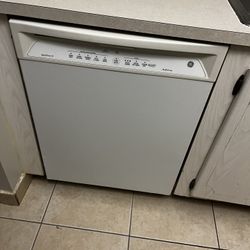 Dishwasher 
