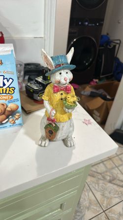 Easter Decor