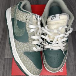 Urban Landscape Nike Dunks