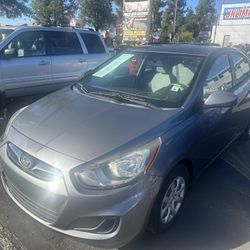 2013 Hyundai Accent