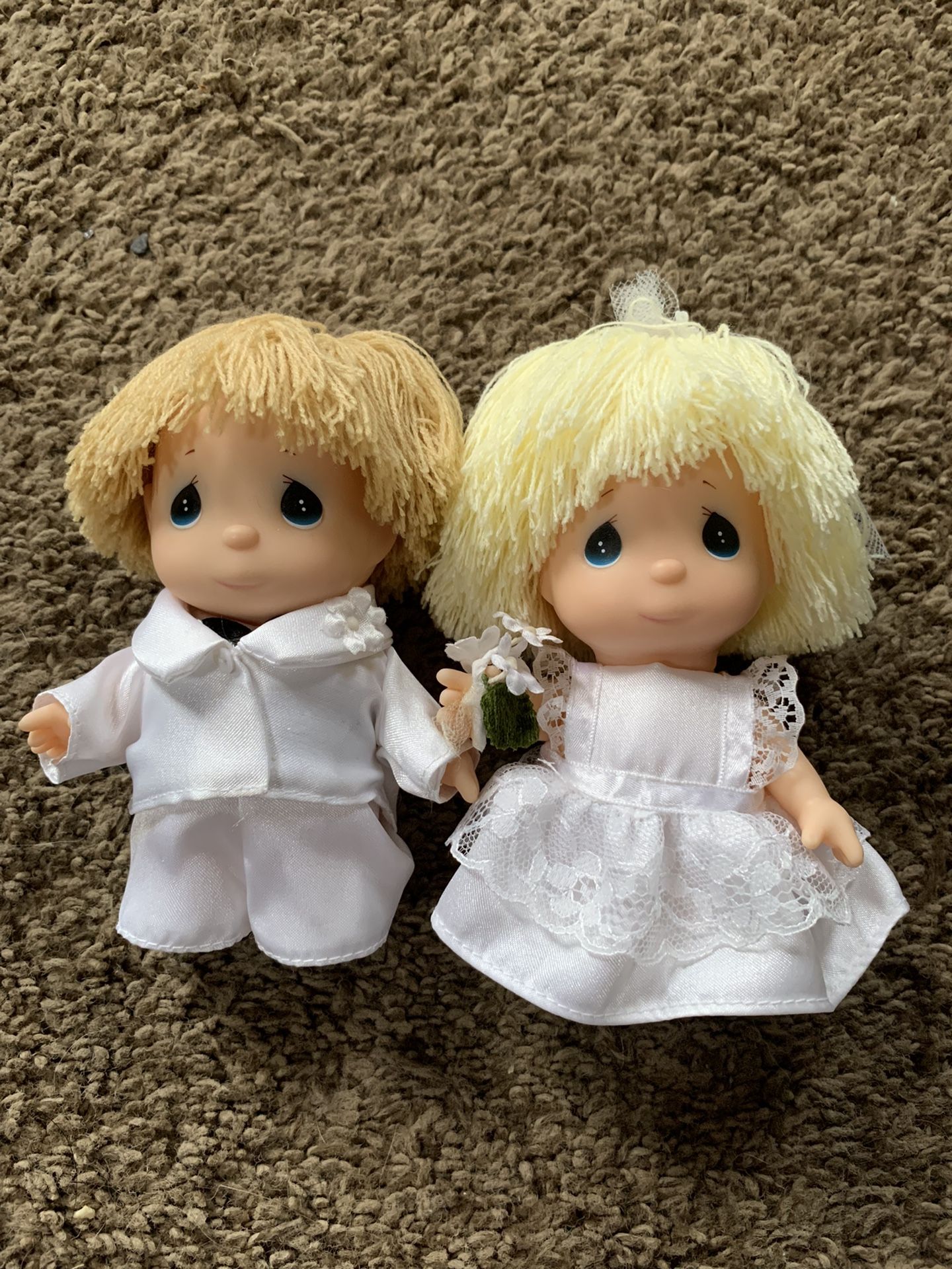 Precious Moments 1989 Bride and  Groom Doll