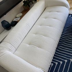 Couch - Bouclè Fabric 