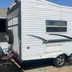 Toy Hauler 