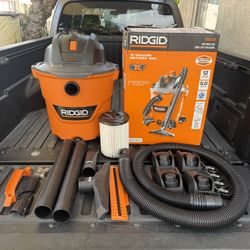 RIDGID 12 Gal. 5.0 Peak HP NXT Shop Vacuum Wet Dry Vac w/Filter, Hose & Attachments