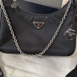 Prada Re-Edition 2005 Re-Nylon bag