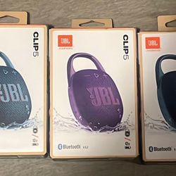JBL Clip 5 