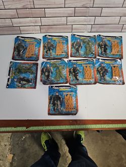 Action Figuers