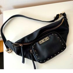 Black Purse