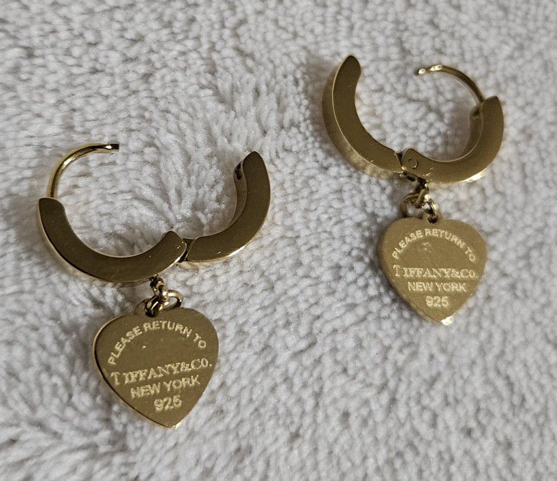 Lv, Chanel Gucci Earrings for Sale in Washington, DC - OfferUp
