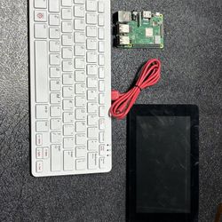 Raspberry Pi 3 with 7’’ touchscreen and keyboard