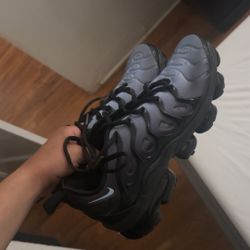 Vapormaxes Size 9 In Men