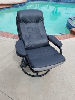 Leather recline/ black Chair