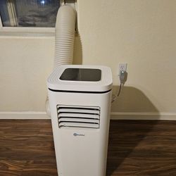 Window AC Unit